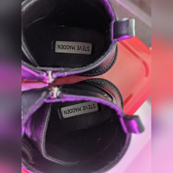 Steve Madden - Combat Boots - Picture 2 of 5